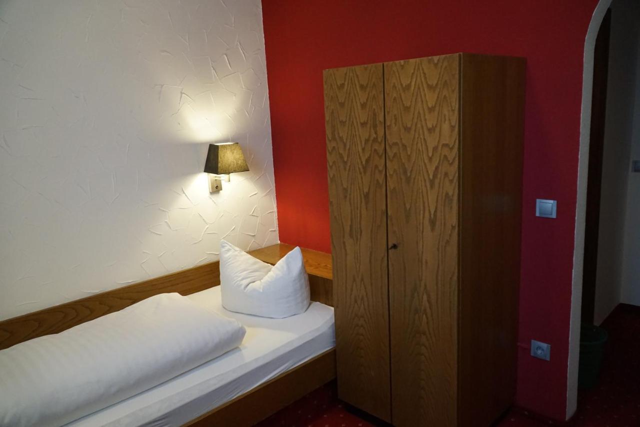 Hotel Zum Goldenen Ochsen マイカンマー エクステリア 写真