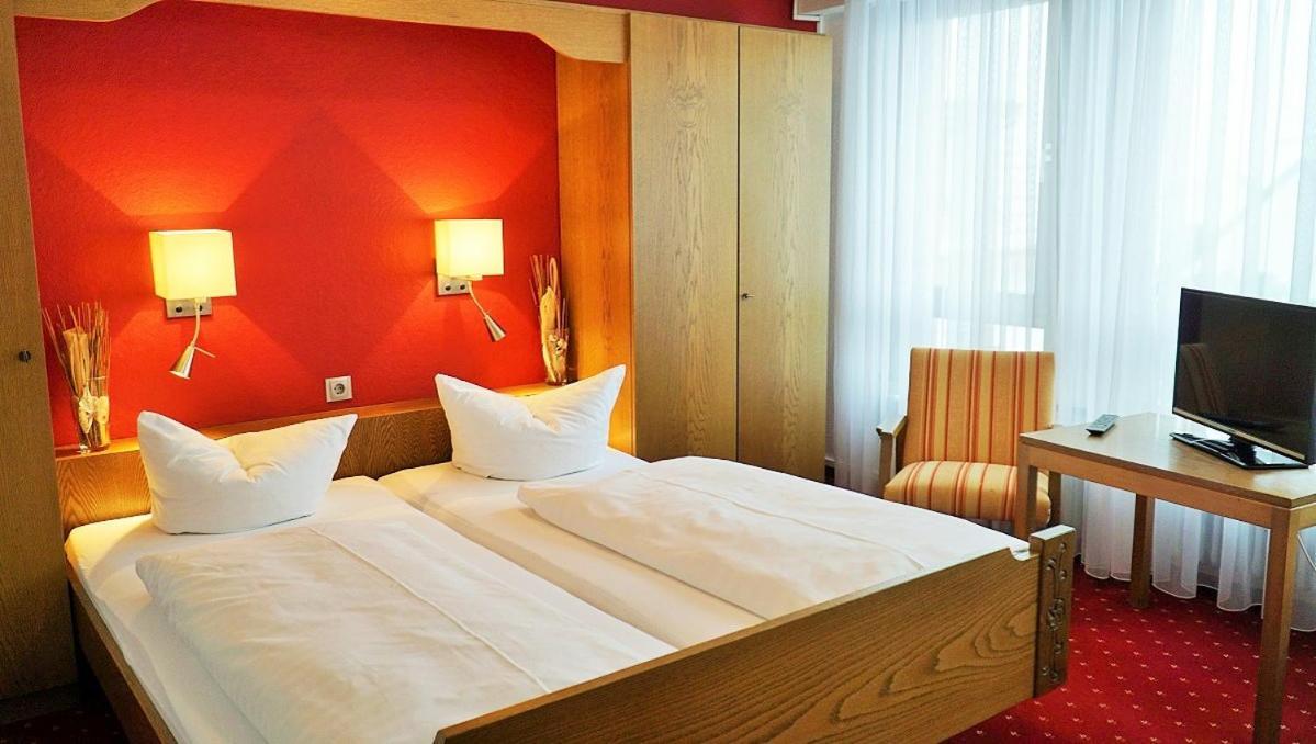 Hotel Zum Goldenen Ochsen マイカンマー エクステリア 写真