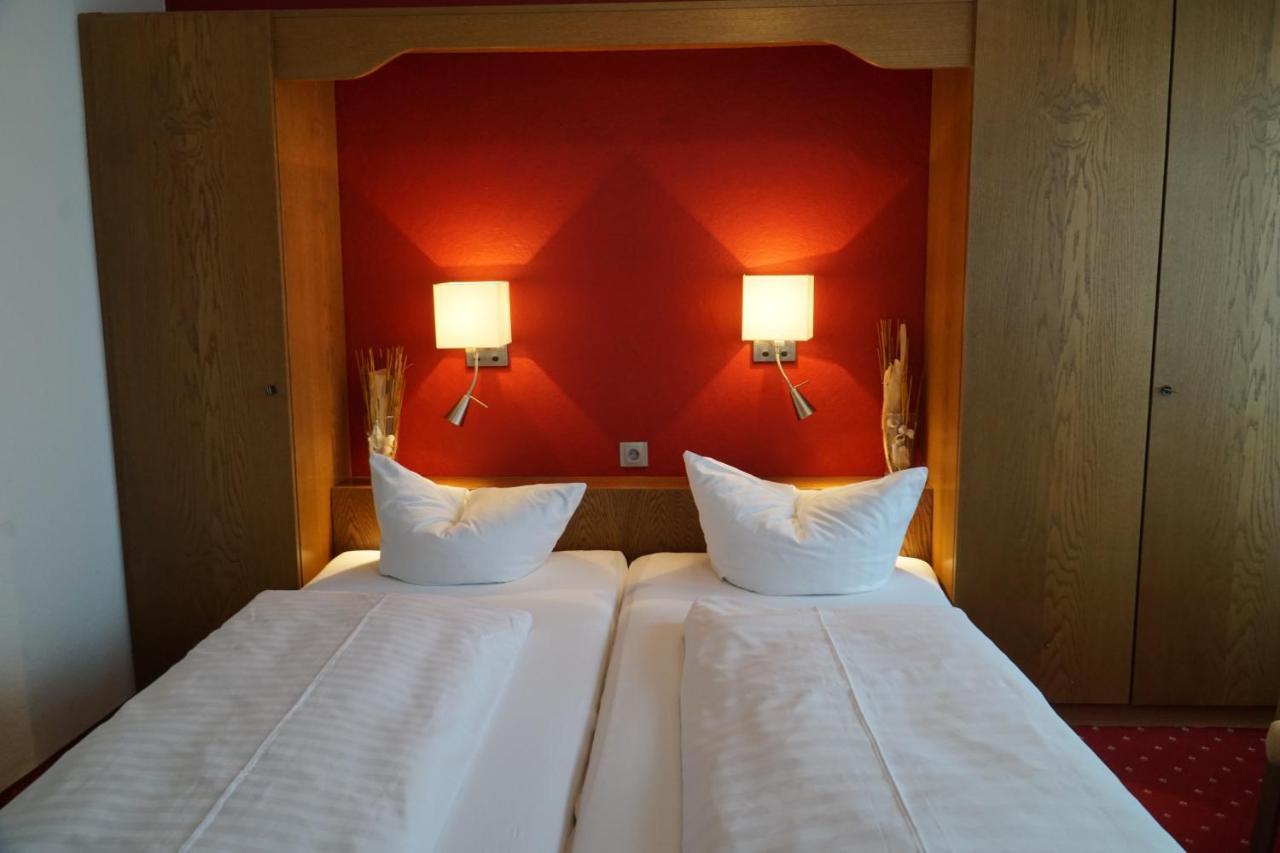 Hotel Zum Goldenen Ochsen マイカンマー エクステリア 写真